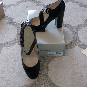 Marc Fisher Shaylie 8.5 Mary Jane Heels